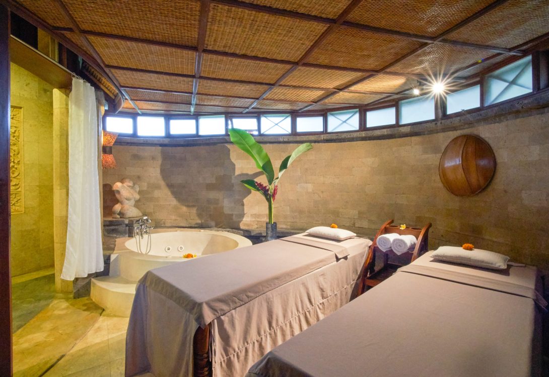 Deluxe Spa Villa