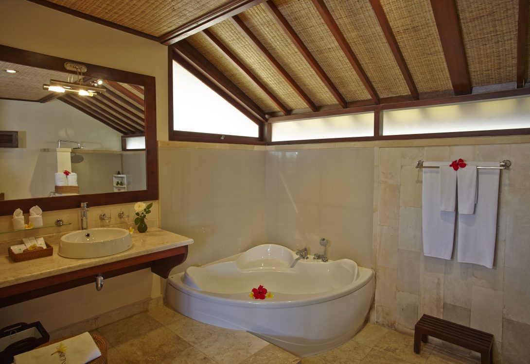 One Br Pool Villa