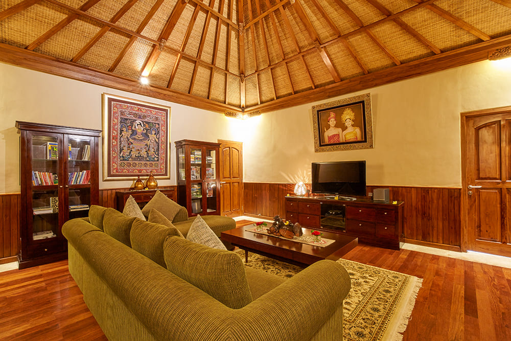 2 Br Royal Pool Villa